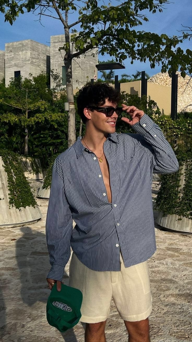 Men's casual shirt
